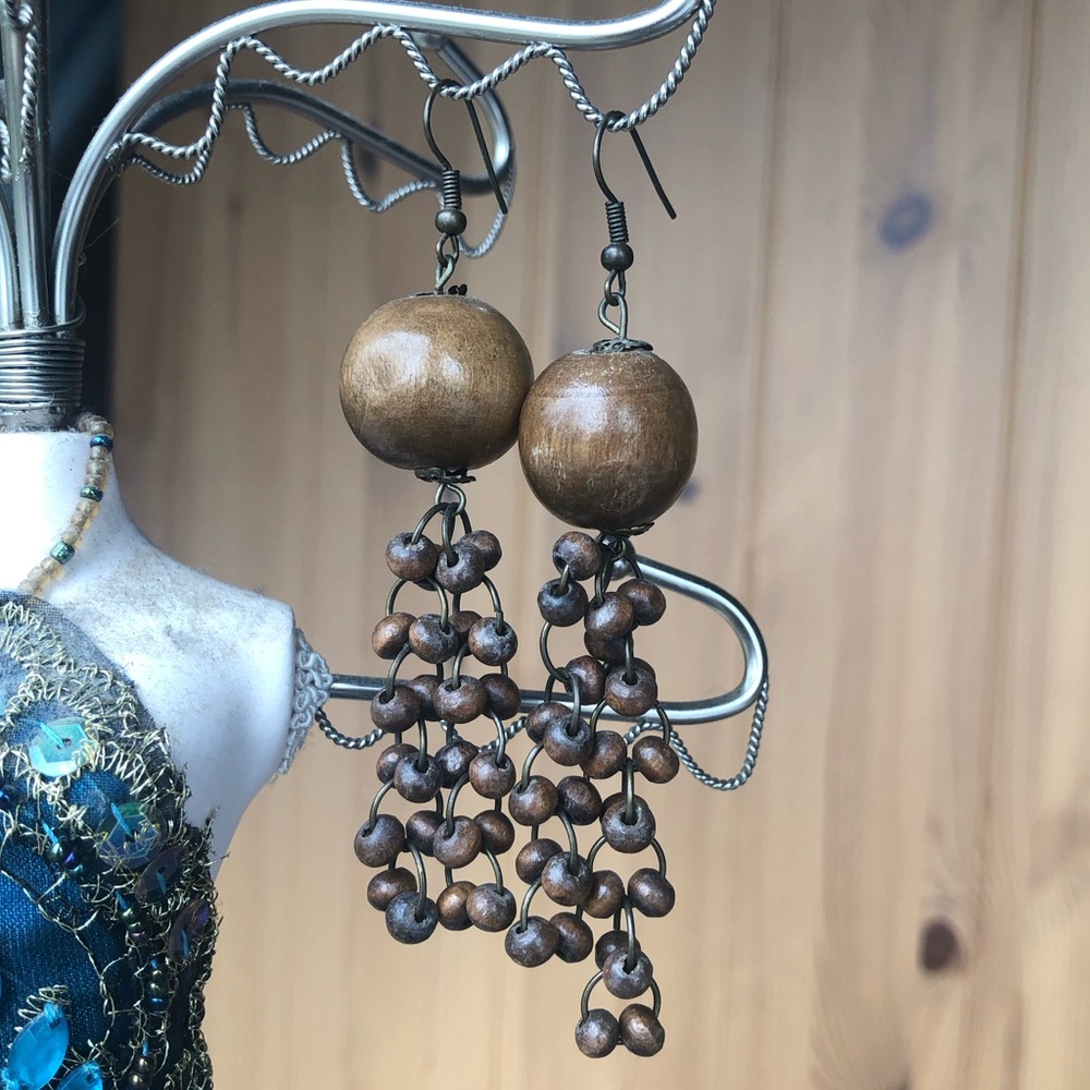 Wood dangly earrings